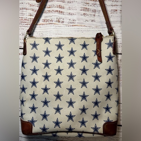 Dooney & Bourke Handbag - Picture 2 of 7